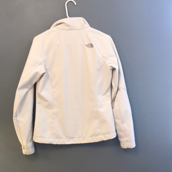 White North Face Apex Jacket - Picture 2 of 4